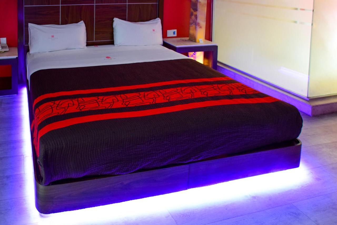Plutarco Suites Mexico-stad Buitenkant foto