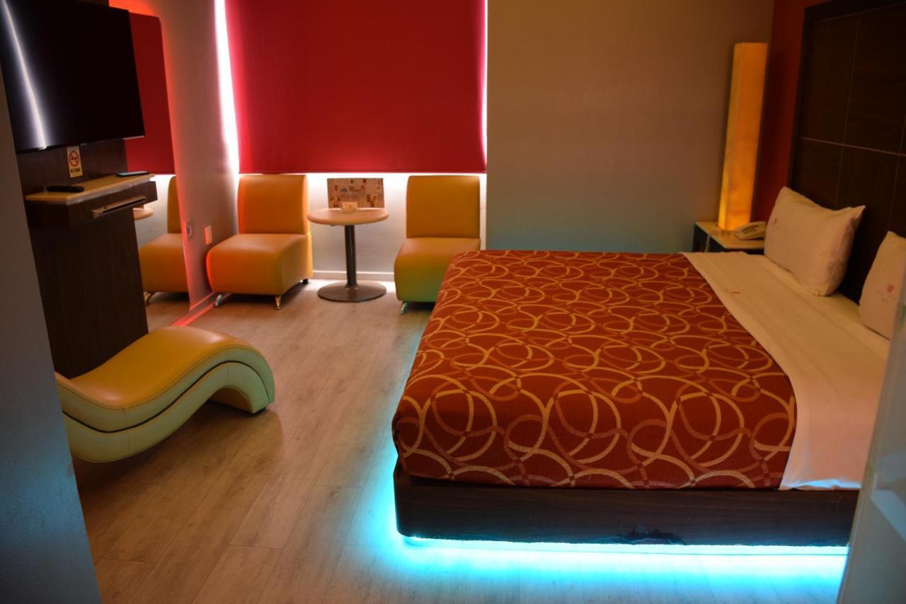 Plutarco Suites Mexico-stad Buitenkant foto